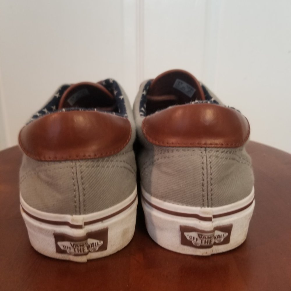 Van's Shoes - Picture 7 of 13